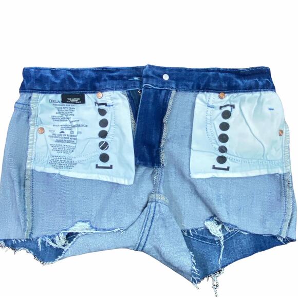 BlankNYC The Astor Cut-Off Raw Hem Denim Short Size 25 Blue Jean Shorts - Picture 8 of 12